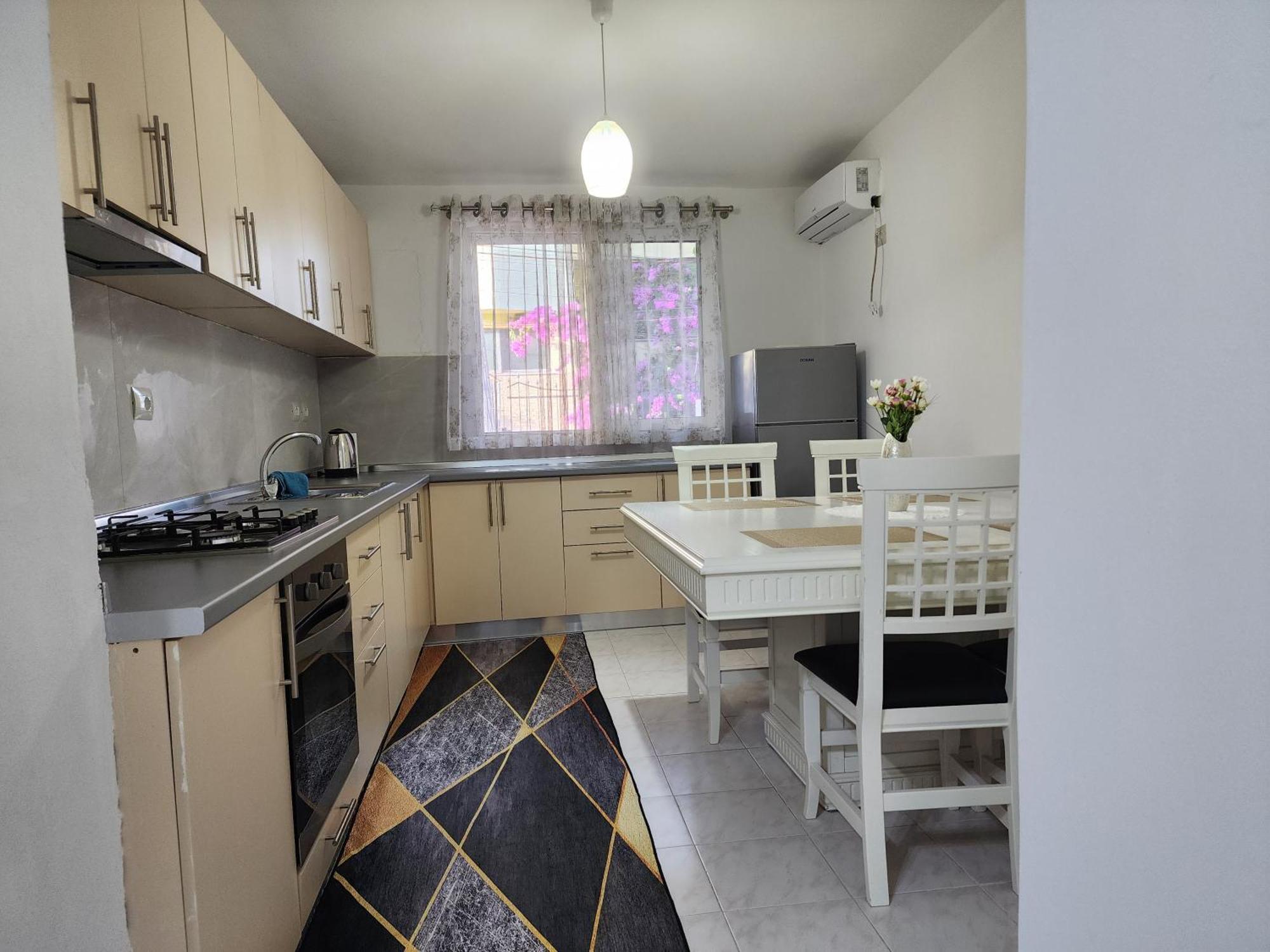 Eden Guesthouse Dıraç Dış mekan fotoğraf