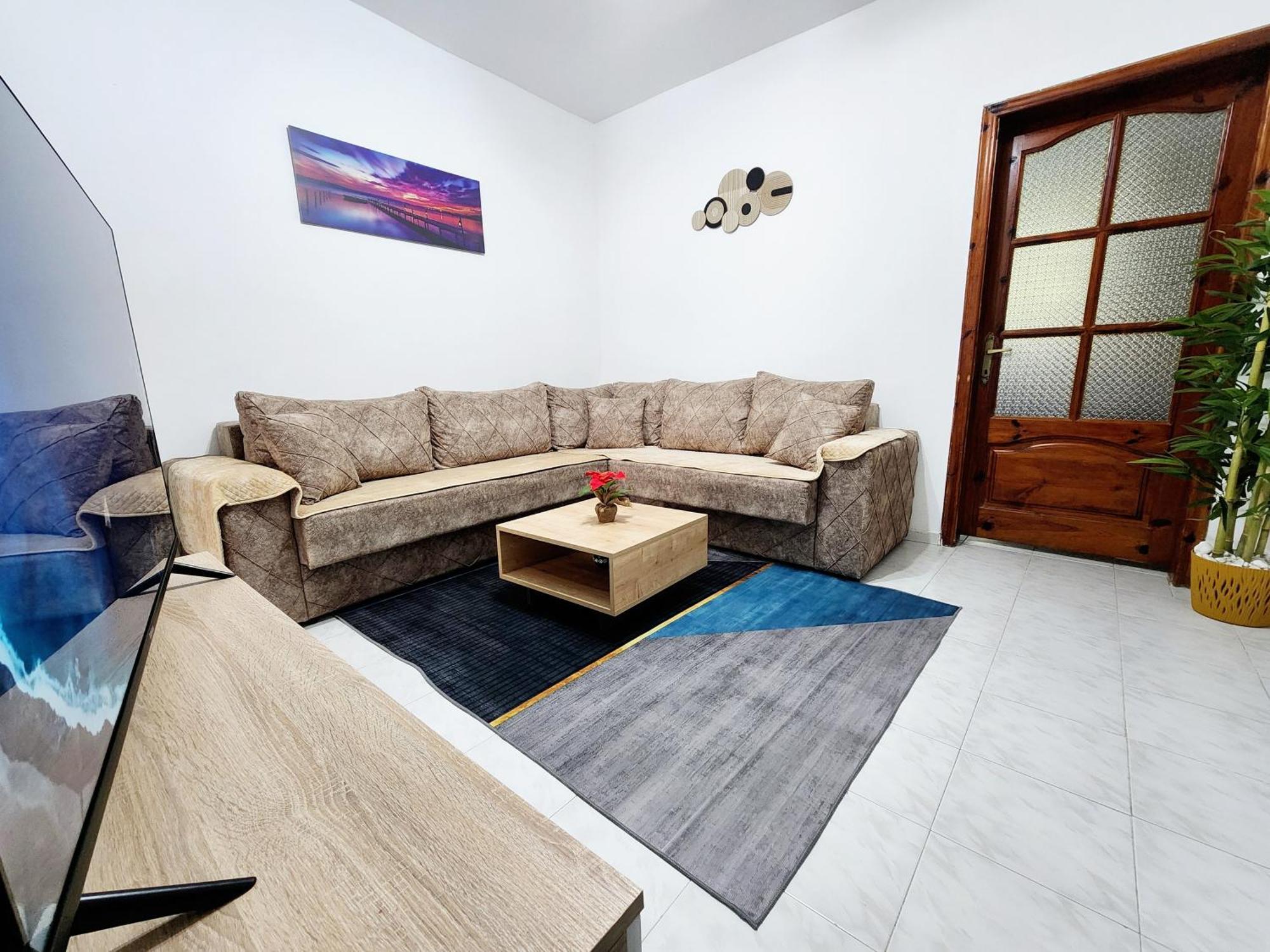 Eden Guesthouse Dıraç Dış mekan fotoğraf