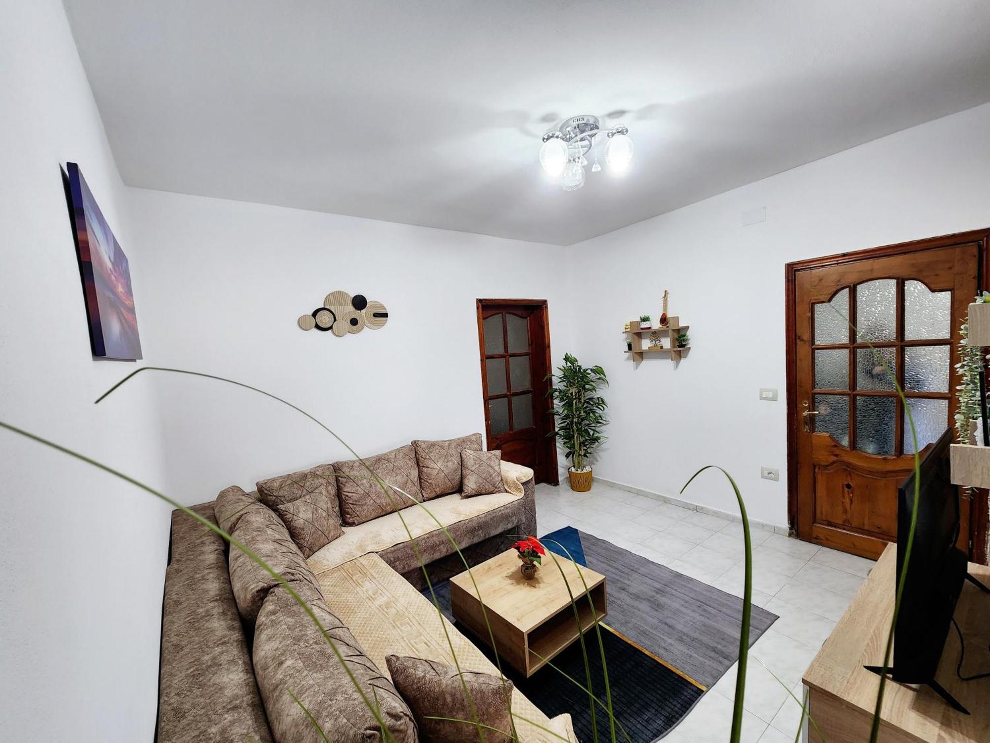 Eden Guesthouse Dıraç Dış mekan fotoğraf